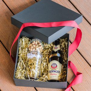 regalo con jarra y cerveza